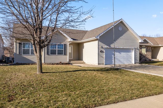 380 NE Cardinal Lane, Waukee, IA 50263