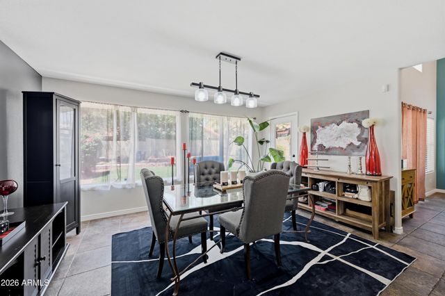 1330 E ANGELA Drive, Phoenix, AZ 85022