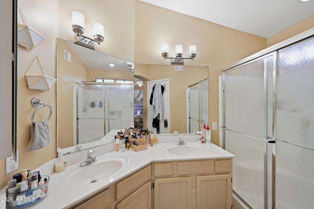 1330 E ANGELA Drive, Phoenix, AZ 85022