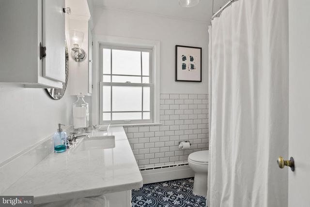 2006 SCROGGINS ROAD, Alexandria, VA 22302