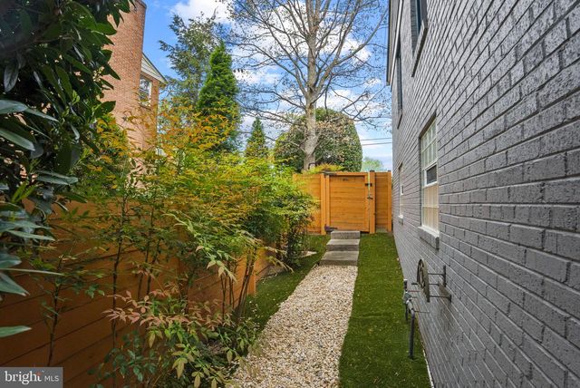 2006 SCROGGINS ROAD, Alexandria, VA 22302