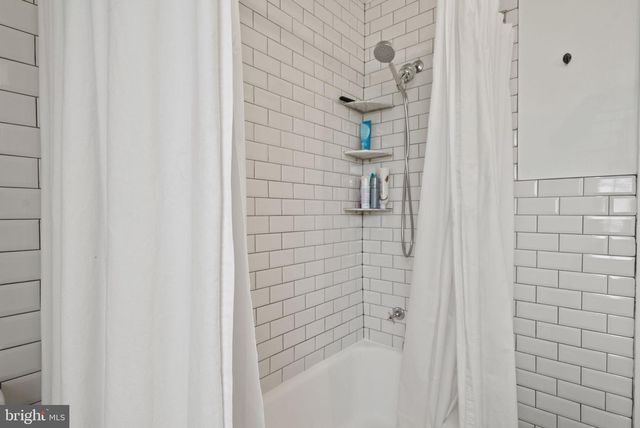 2006 SCROGGINS ROAD, Alexandria, VA 22302