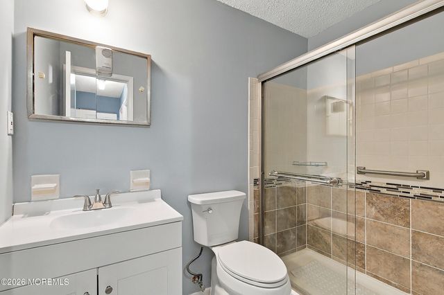 17 Reef Place, Brick, NJ 08723