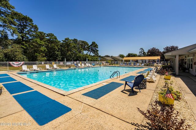 17 Reef Place, Brick, NJ 08723