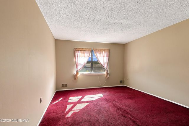 17 Reef Place, Brick, NJ 08723