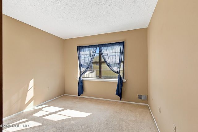17 Reef Place, Brick, NJ 08723