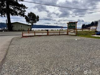 27051 N US Highway 101 #6, Hoodsport, WA 98548