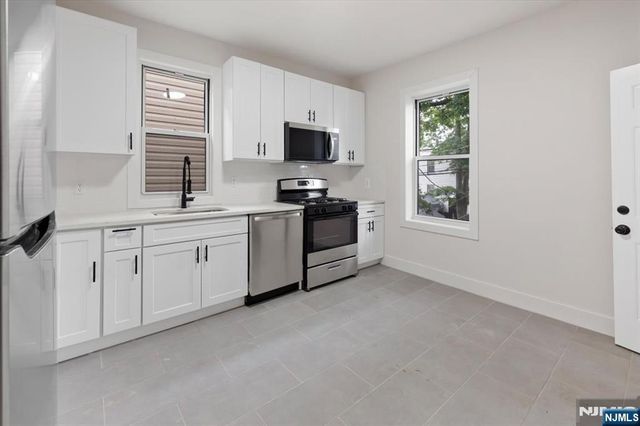 533 S Clinton Street, East Orange, NJ 07018