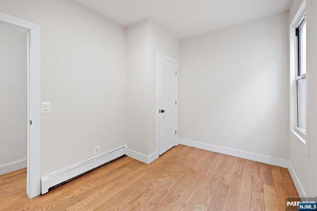 533 S Clinton Street, East Orange, NJ 07018