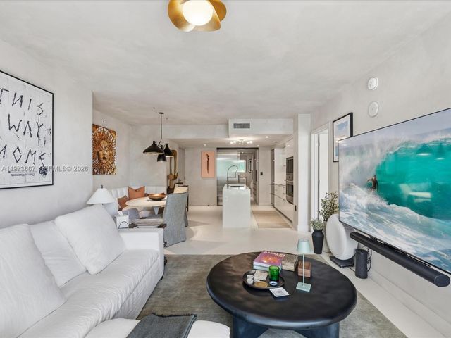 9521 E Bay Harbor Dr 705, Bay Harbor Islands, FL 33154