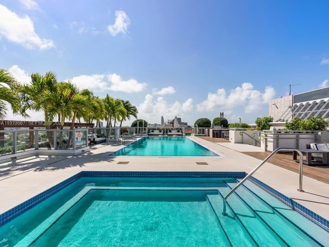 9521 E Bay Harbor Dr 705, Bay Harbor Islands, FL 33154