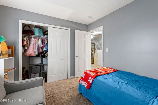 6012 Grandel Pointe Ct, Louisville, KY 40258