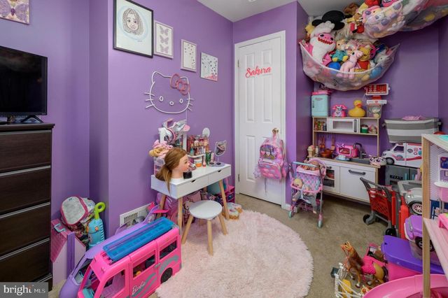 103 MIDDLESEX ST, Gloucester City, NJ 08030