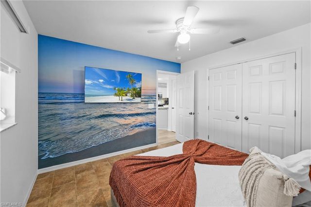 2423 Everest PKWY, Cape Coral, FL 33904