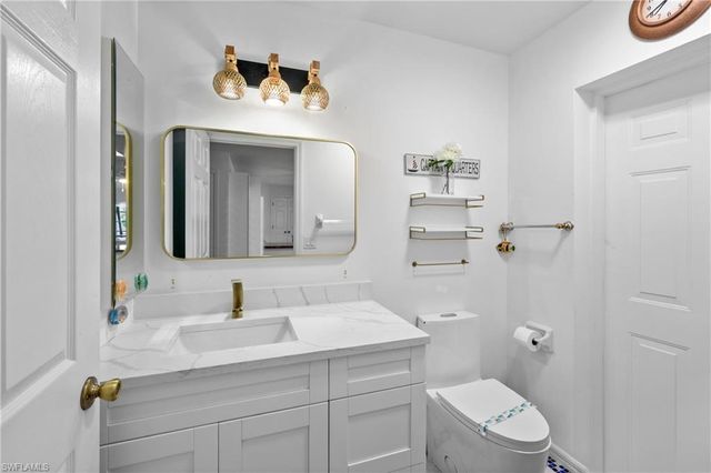 2423 Everest PKWY, Cape Coral, FL 33904