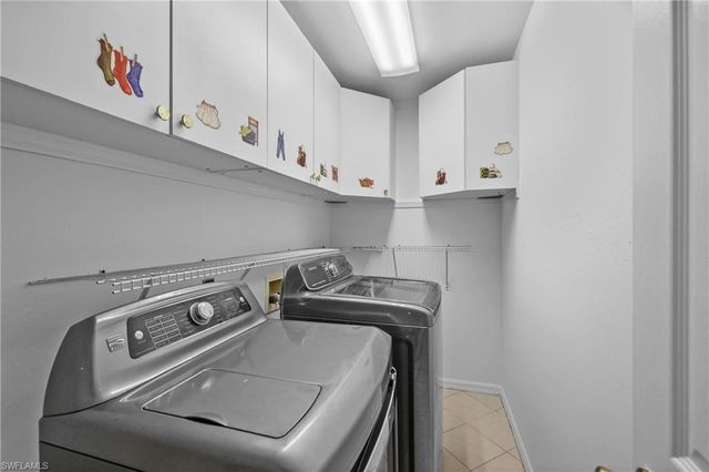 2423 Everest PKWY, Cape Coral, FL 33904