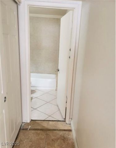 6645 Telegraph Road, Las Vegas, NV 89108
