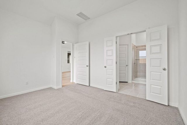 214 Hornet ST, Elgin, TX 78621