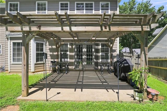 108 Township Court, Woodstock, GA 30189