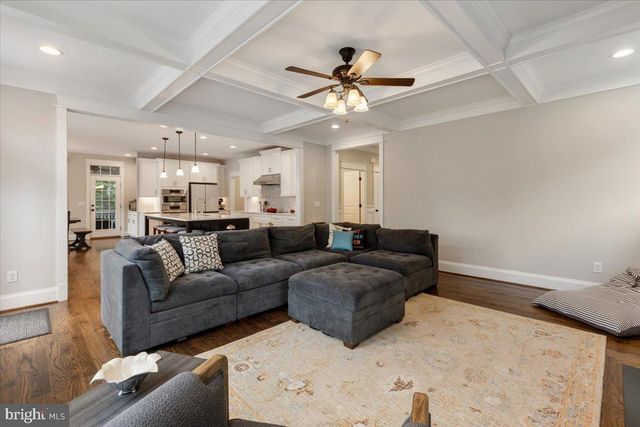 6619 BYRNES DR, Mclean, VA 22101