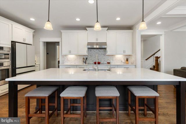 6619 BYRNES DR, Mclean, VA 22101