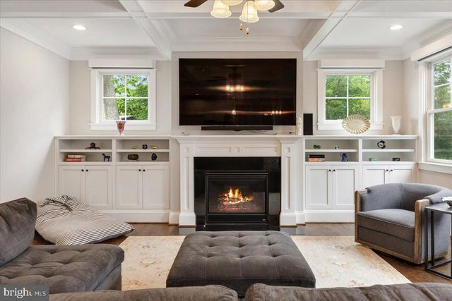 6619 BYRNES DR, Mclean, VA 22101