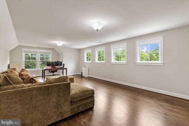 6619 BYRNES DR, Mclean, VA 22101