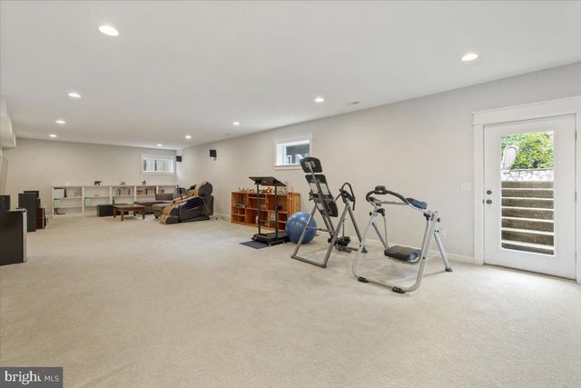 6619 BYRNES DR, Mclean, VA 22101
