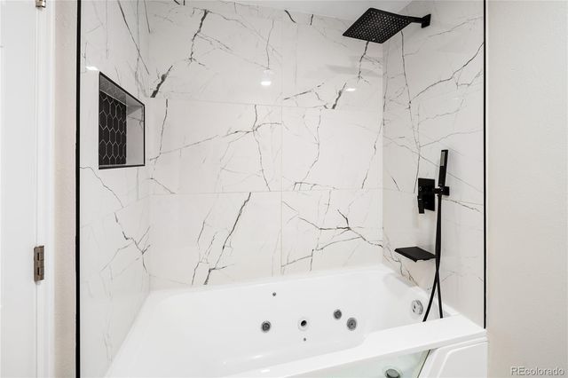 2060 E Phillips Lane, Centennial, CO 80122