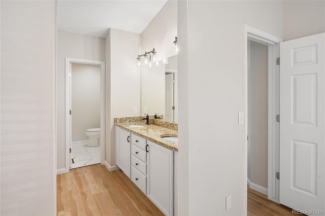 2060 E Phillips Lane, Centennial, CO 80122