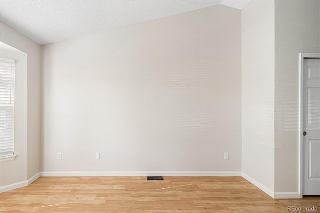 2060 E Phillips Lane, Centennial, CO 80122