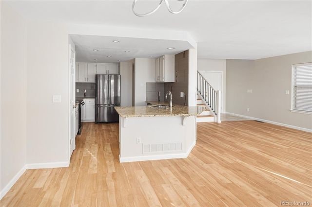 2060 E Phillips Lane, Centennial, CO 80122