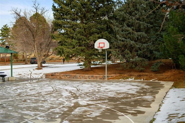 2060 E Phillips Lane, Centennial, CO 80122