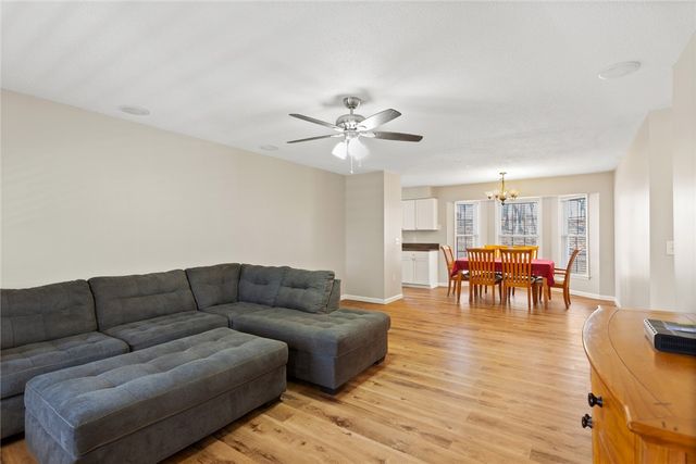 324 Fox Run Road, Walhalla, SC 29691