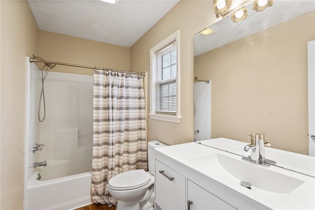 324 Fox Run Road, Walhalla, SC 29691