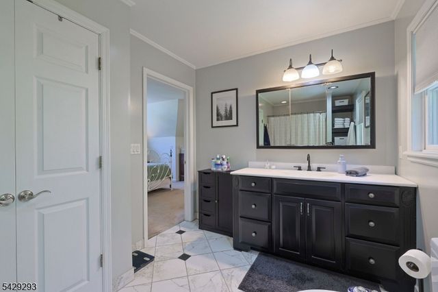 70 Cedar Tree Dr, Vernon Twp., NJ 07422