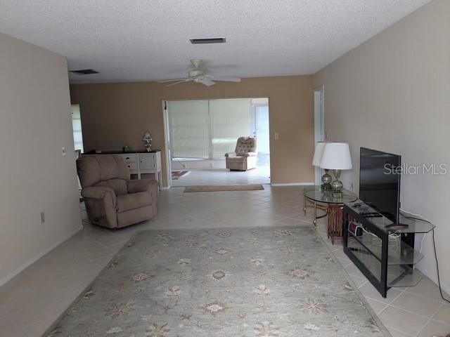 7102 W COUNTRY CLUB DRIVE N, Sarasota, FL 34243