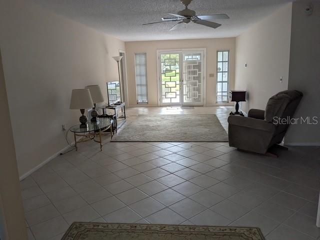 7102 W COUNTRY CLUB DRIVE N, Sarasota, FL 34243