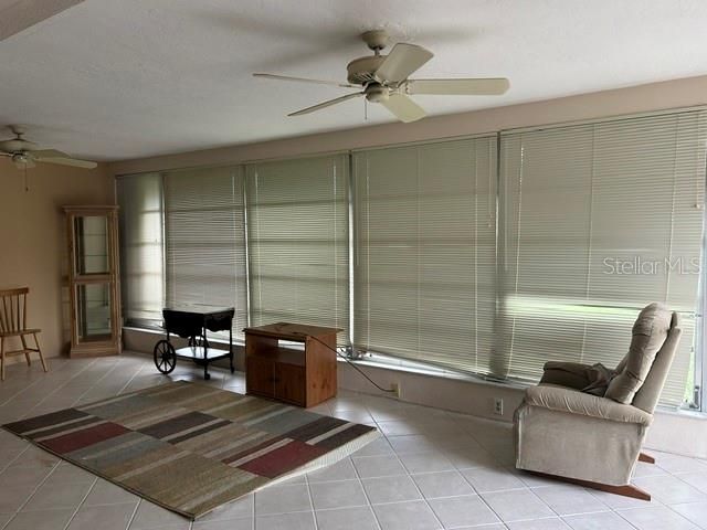 7102 W COUNTRY CLUB DRIVE N, Sarasota, FL 34243