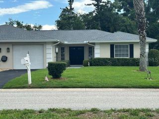 7102 W COUNTRY CLUB DRIVE N, Sarasota, FL 34243
