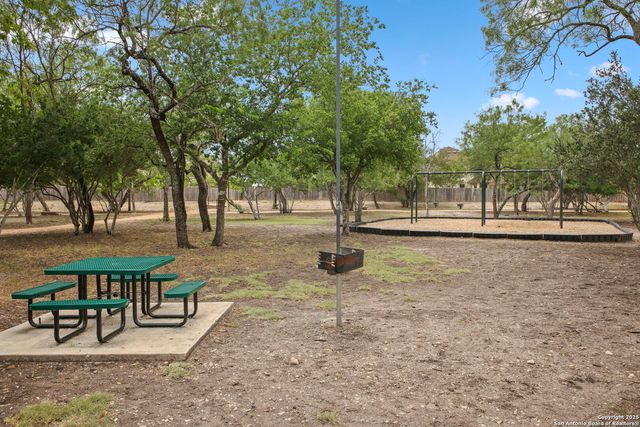 9858 Twinbear, San Antonio, TX 78245