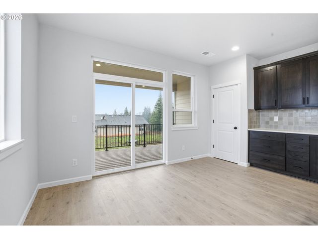 4690 Se 2ND St, Gresham, OR 97080