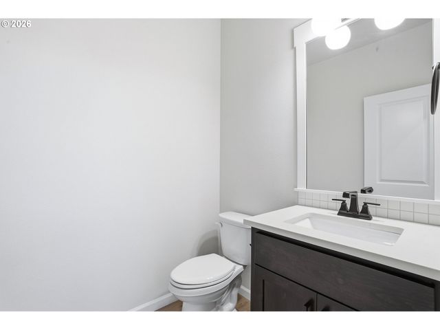 4690 Se 2ND St, Gresham, OR 97080