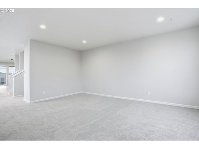 4690 Se 2ND St, Gresham, OR 97080