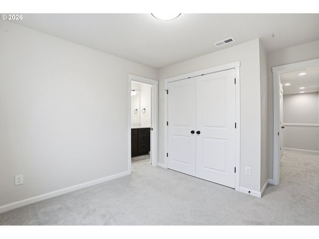 4690 Se 2ND St, Gresham, OR 97080