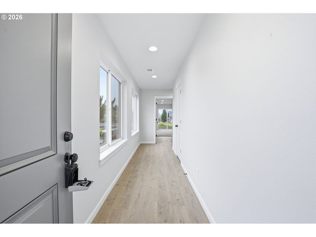4690 Se 2ND St, Gresham, OR 97080