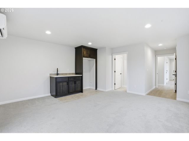 4690 Se 2ND St, Gresham, OR 97080