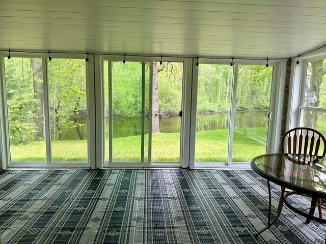 8942 E M-20, Hesperia, MI 49421