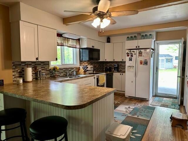 8942 E M-20, Hesperia, MI 49421