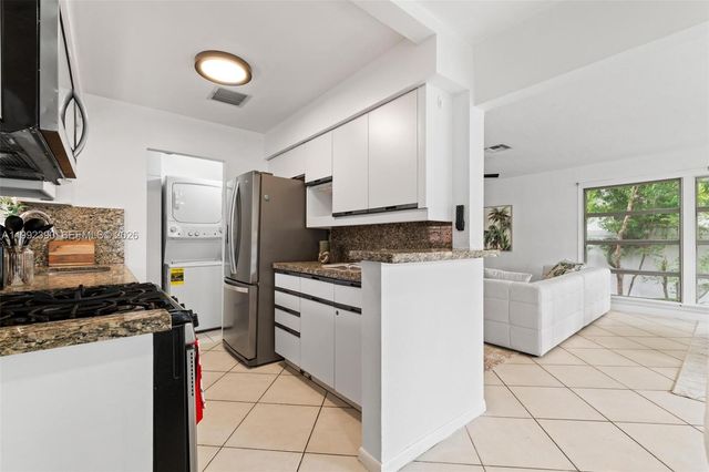 1443 Hollywood Blvd 0, Hollywood, FL 33020